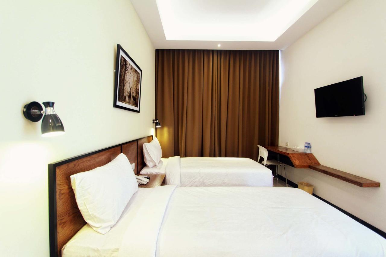 Hotel Shiro I Shika Jakarta Room photo